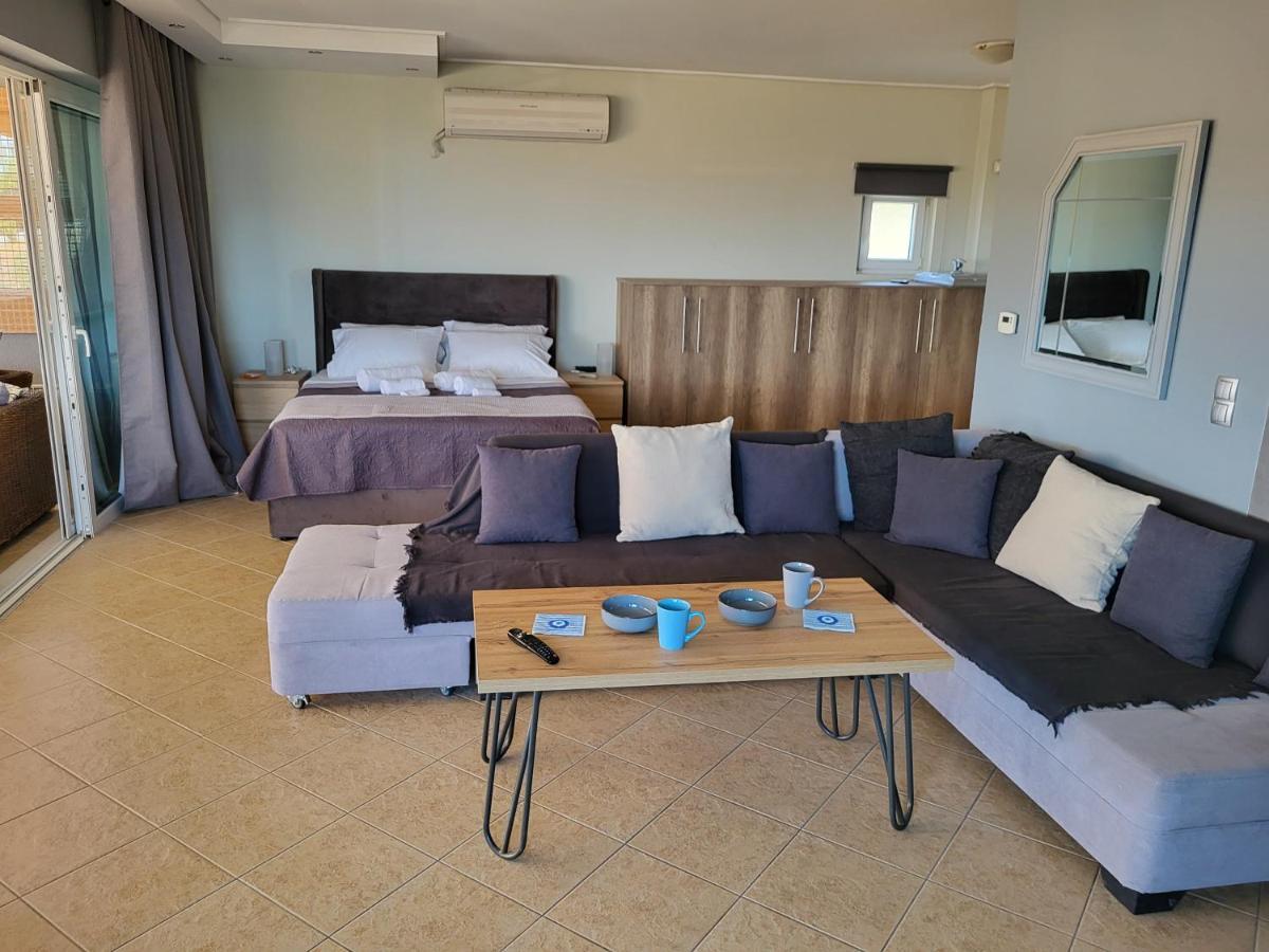 "Stergiou Luxury Apartment 2Nd Floor" Με Κοινη Πισινα Saronida Exterior photo